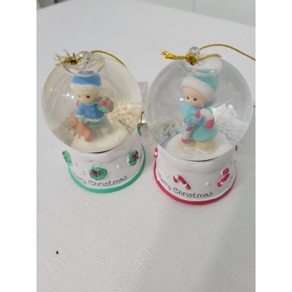 Precious Moments Merry Christmas Mini Snow Globes Set - Picture 1 of 9